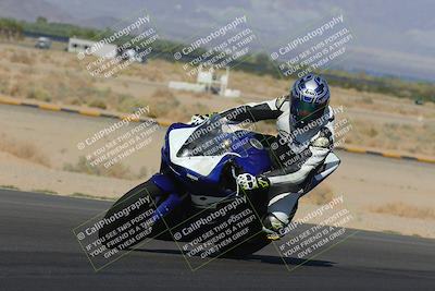 media/Oct-08-2022-SoCal Trackdays (Sat) [[1fc3beec89]]/Turn 9 Inside (10am)/